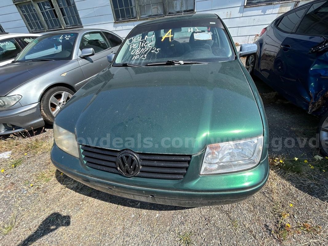 Green 2000 Volkswagen Jetta GLS TDI
