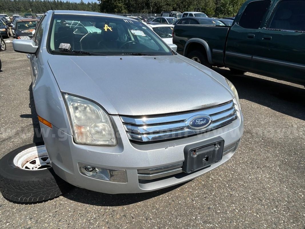 Silver 2009 Ford Fusion V6 SEL