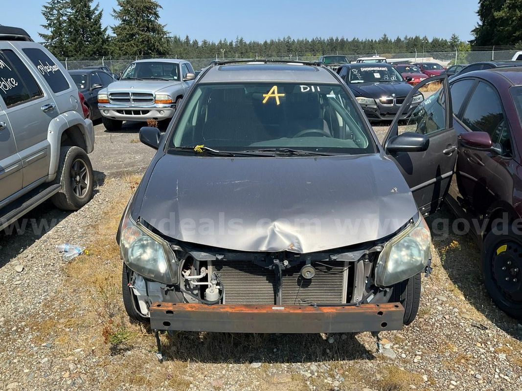 Gray 2004 Pontiac Vibe Base