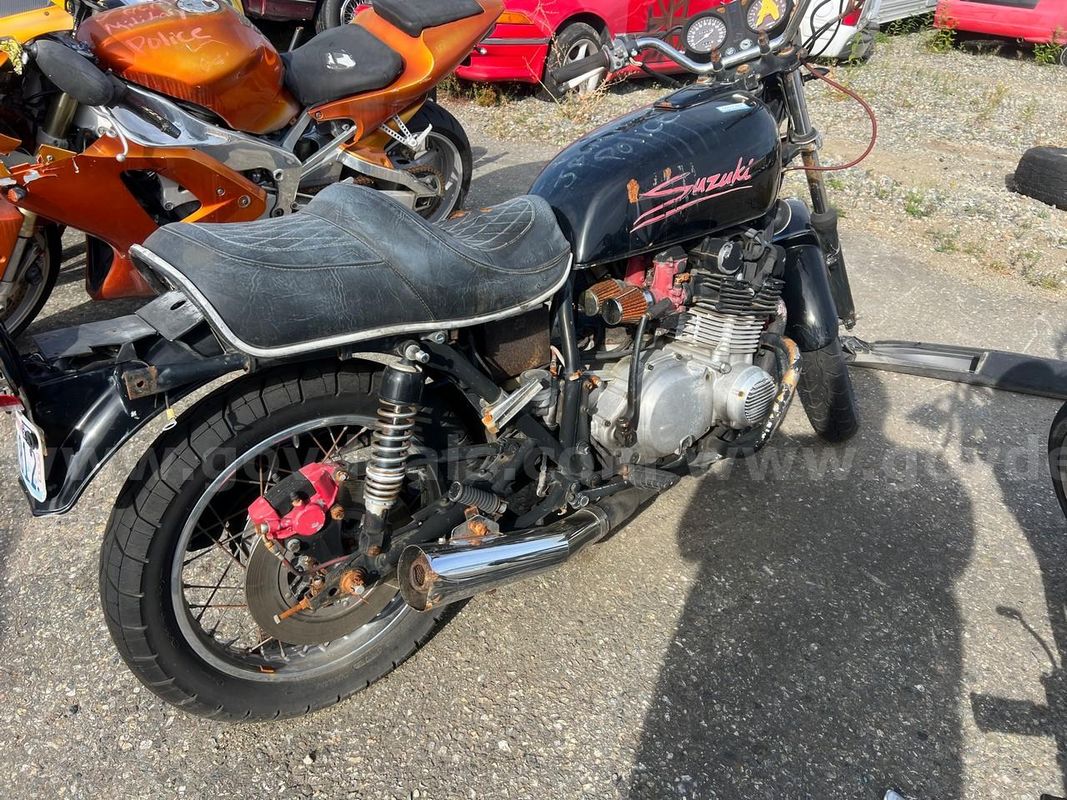 Black 1977 Suzuki GS7