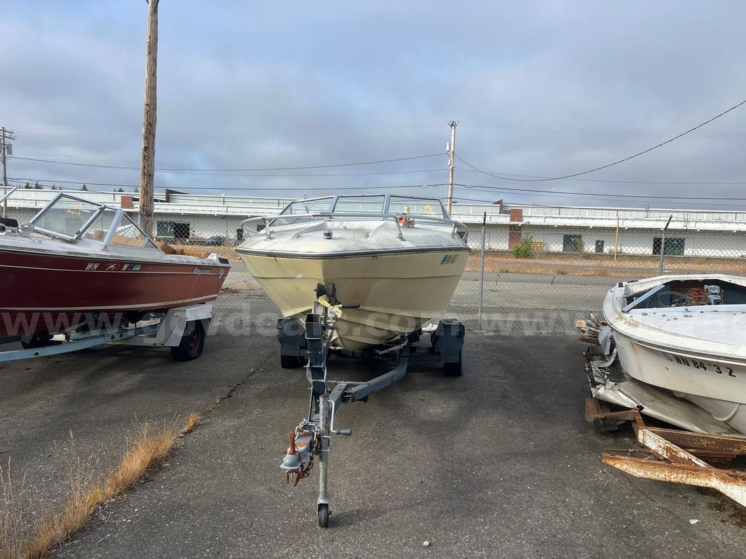 Reinell Boat with EZ Loader Trailer.
