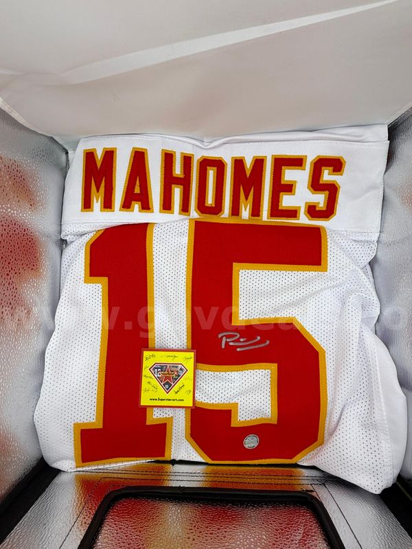 Autographed Patrick Mahomes Jersey
