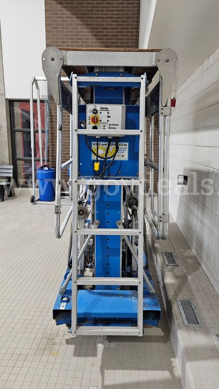 1997 Genie DPL-30S 30' Dual-Person Aerial Work Platform – 750 lb Capacity