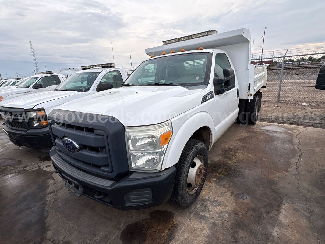 2015 Ford F-350 SD