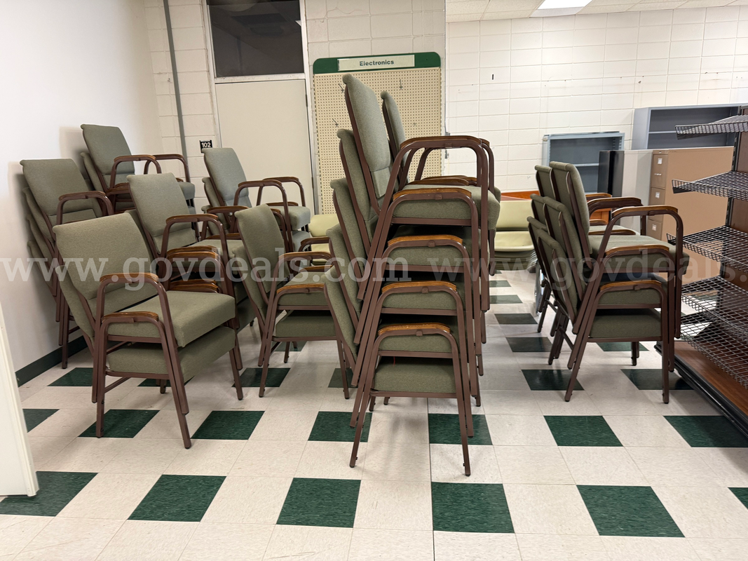 Cushioned Office Chairs