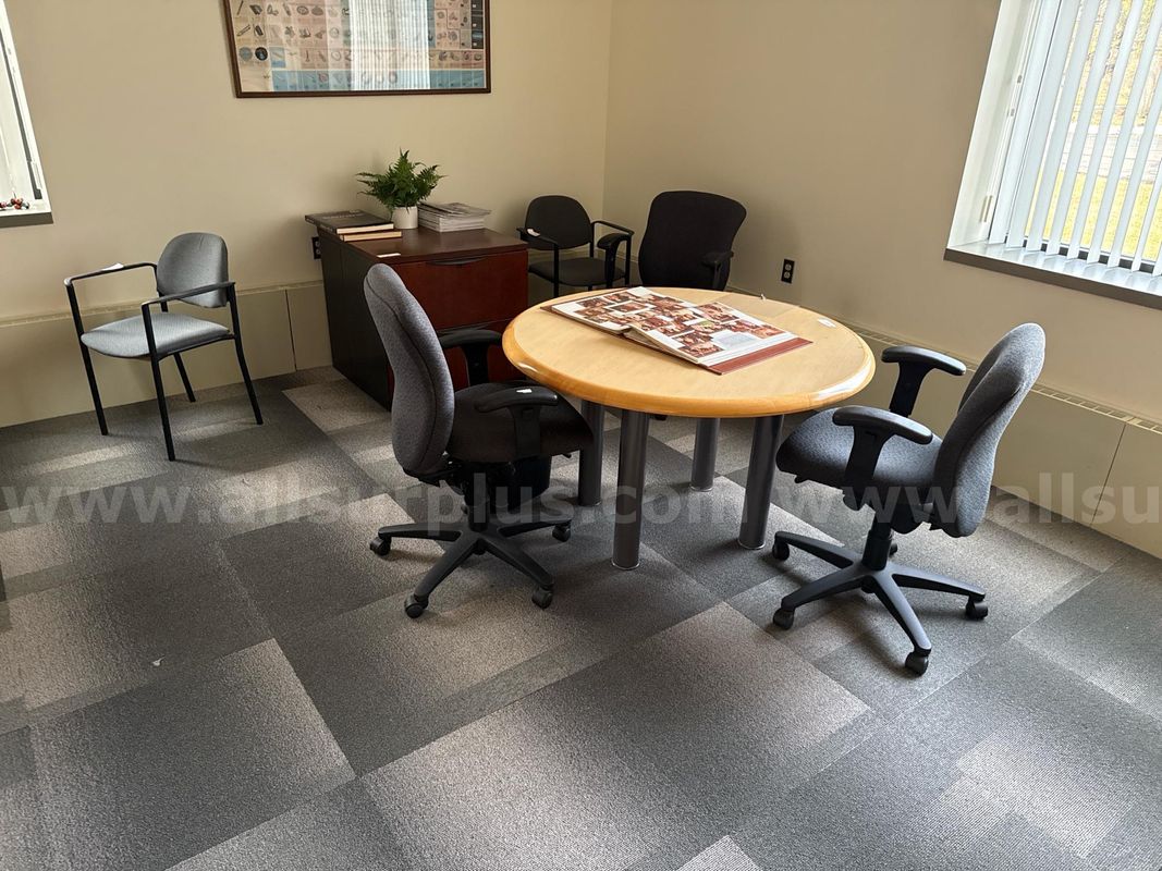 Office Furniture Lot