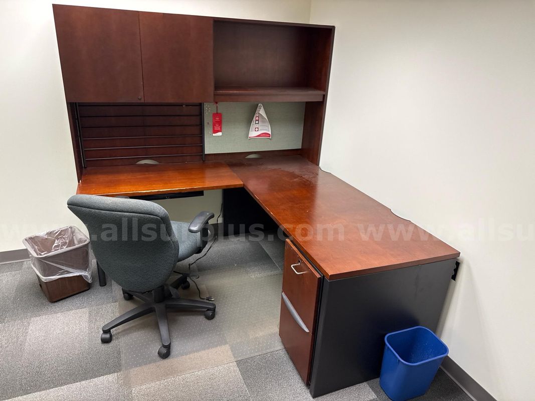Office Furniture Lot