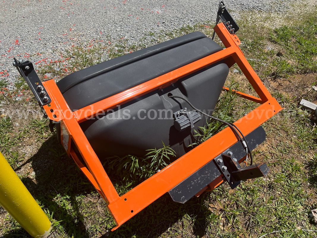 Hitch Salt Spreader