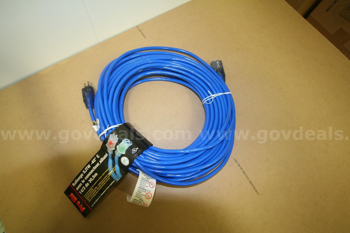 100-ft 14/3 SJTW -40F Extension Cord