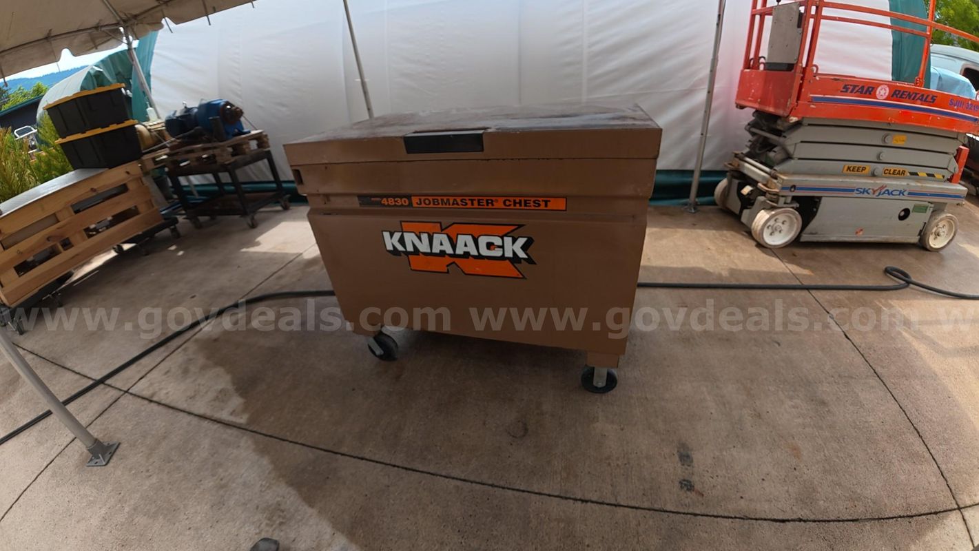 Knaack 4830 rolling Job Chest