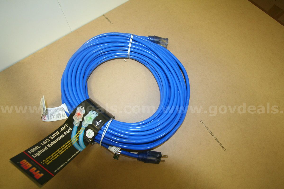 100-ft 14/3 SJTW -40F Extension Cord