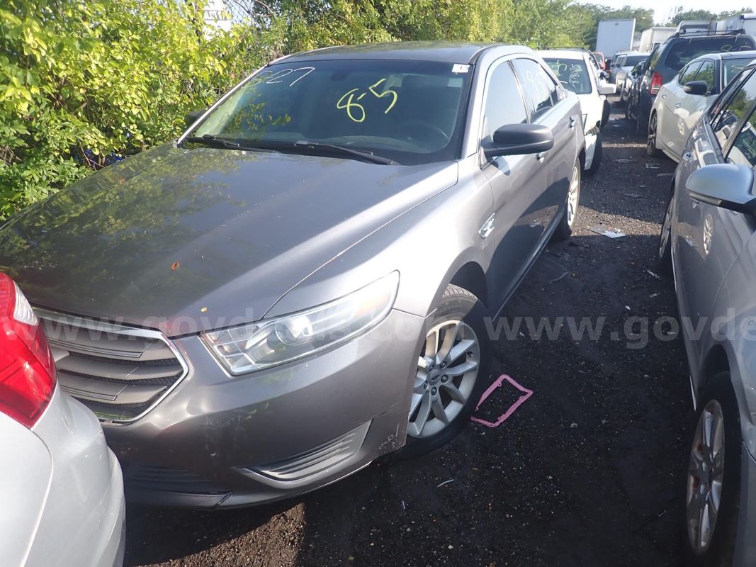 2014 Ford Taurus