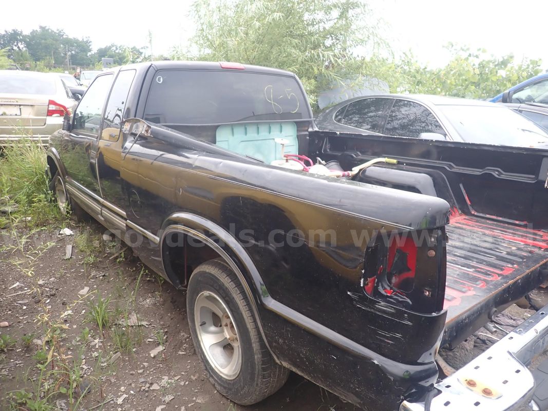 2002 Chevrolet S10 Pickup