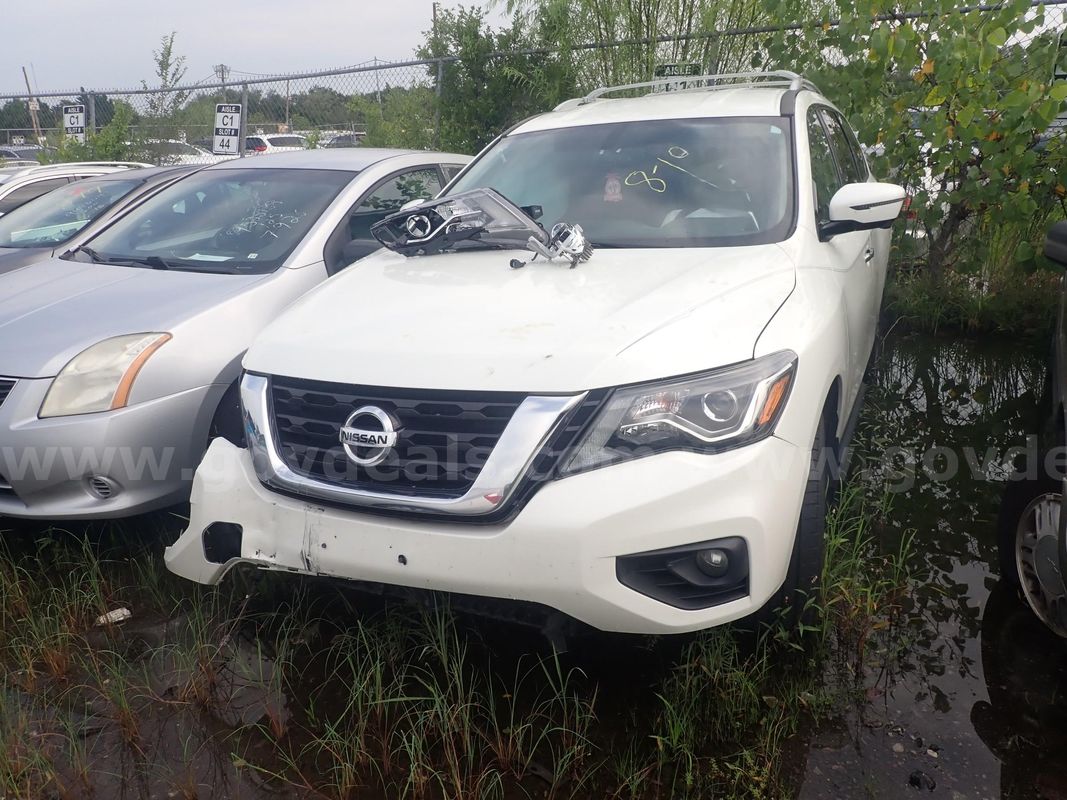 2020 Nissan Pathfinder