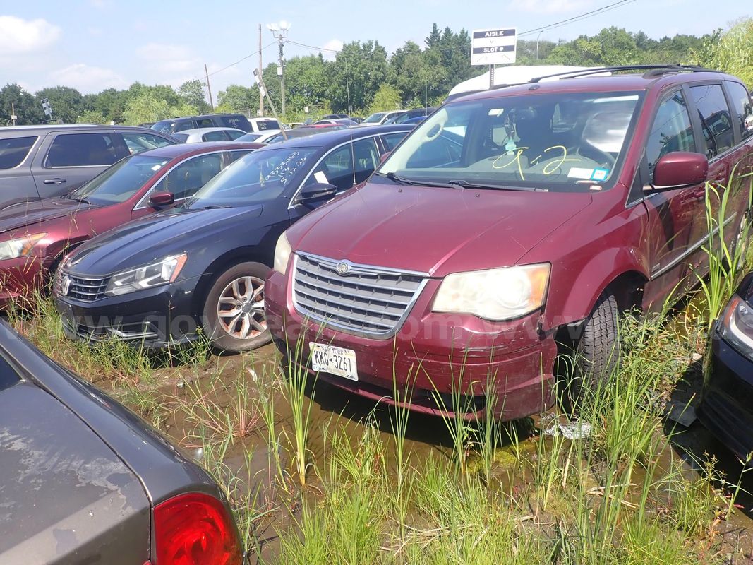 2008 Chrysler Town & Country