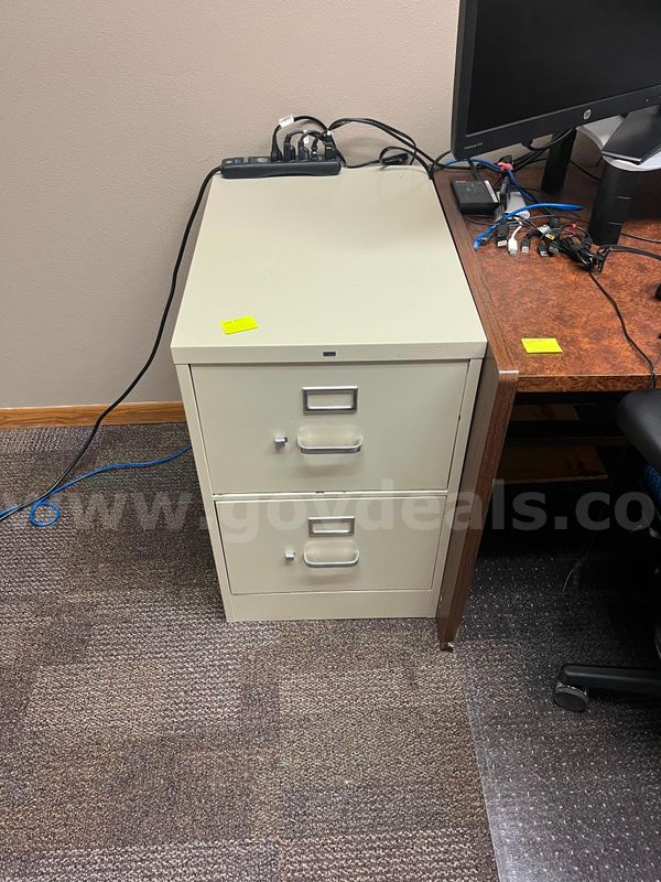 4 Filing Cabinets
