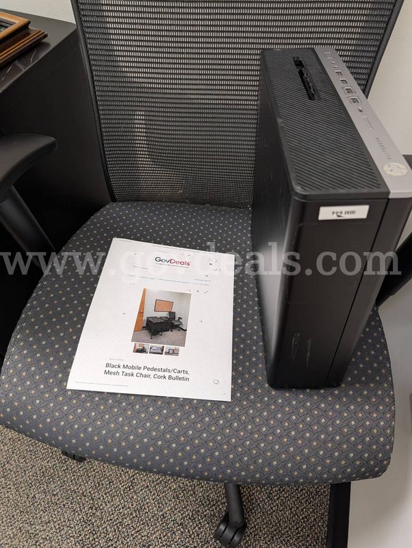 HP Desktop, Black Mobile Pedestals/Carts, Mesh Task Chair, Cork Bulletin Board & Artwork