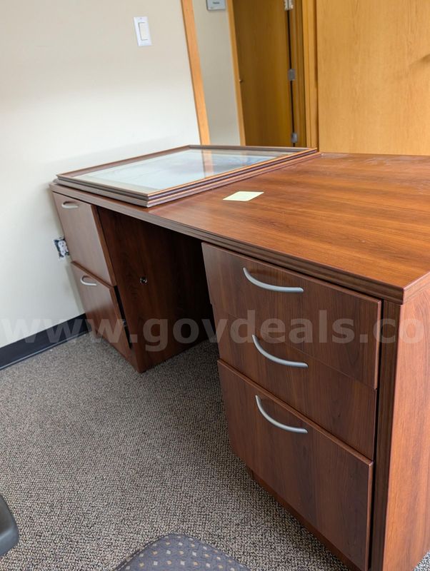 Executive Office Furniture Suite – Double-Pedestal Desk, 4-Drawer Lateral File Credenza, Bookcase, Mesh Chairs, Artwork