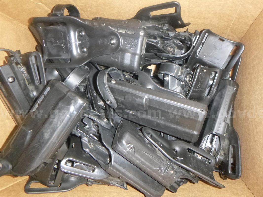 lot of 60 used Glock holster Safariland