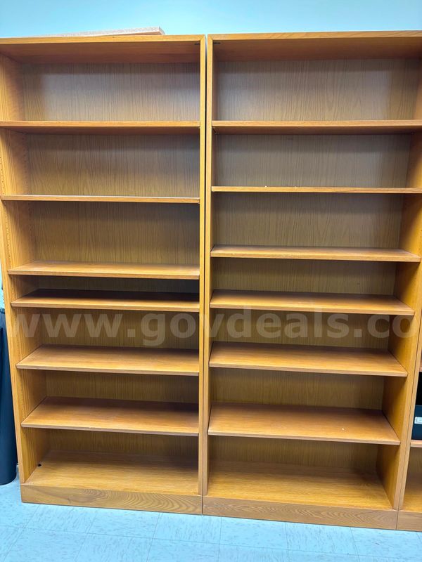 Bookshelves (Lot 2)