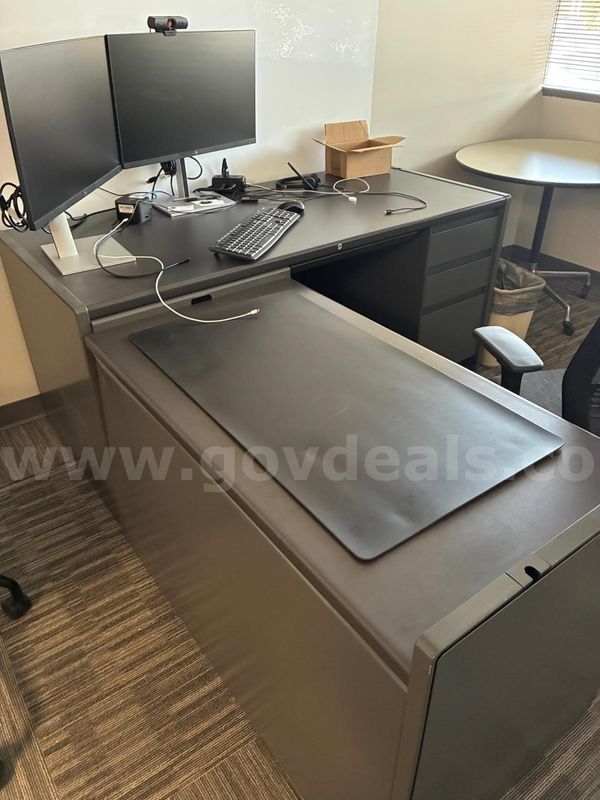 Office desk, 2 flippers, 1 cabinet, side table, round table