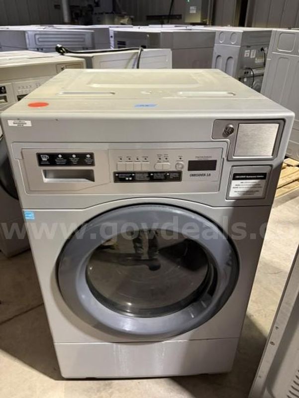 Commercial Clothes Washer
