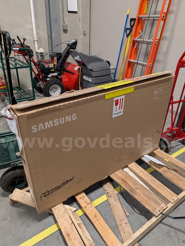 Damaged 55in Samsung