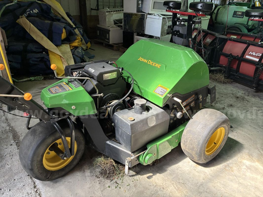 Mowing equipment