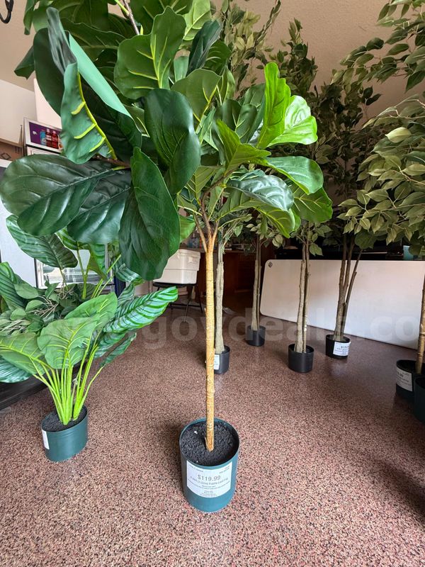 1 lot of 3 fake Decorative plants