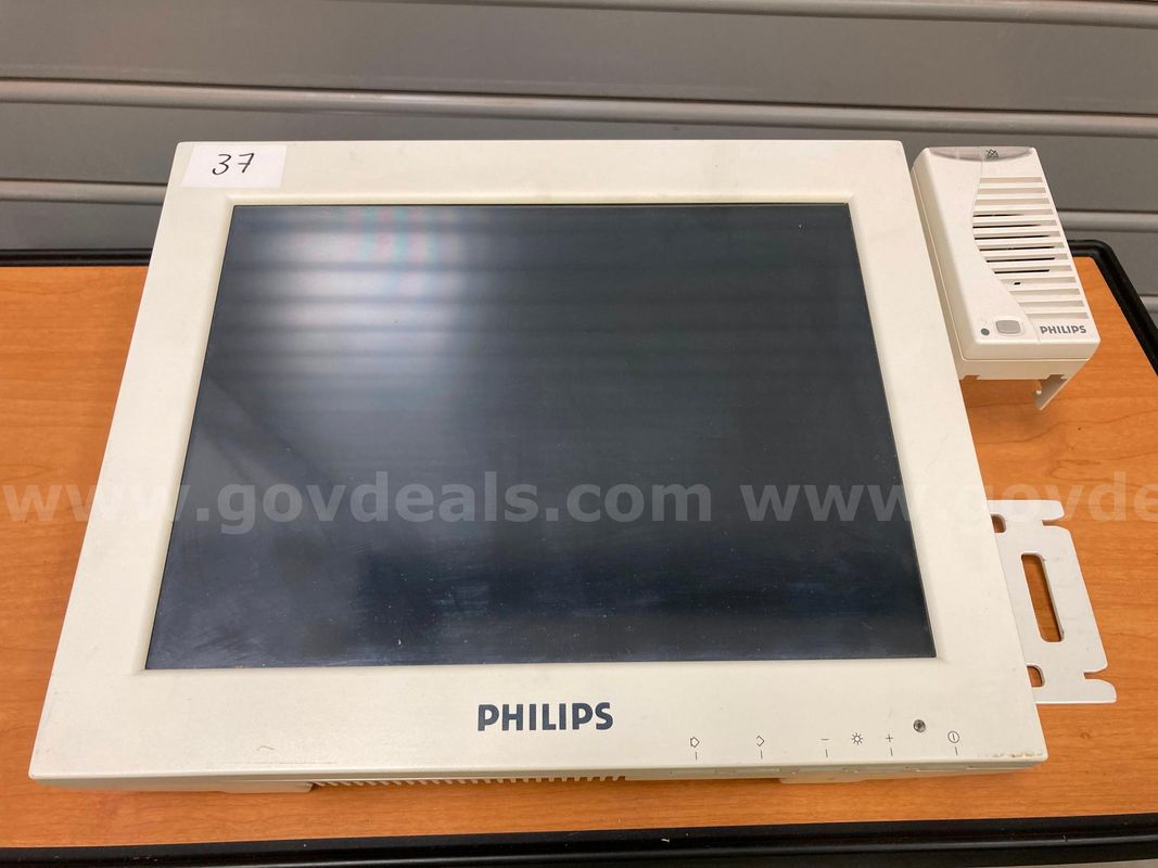 Philips M8031B Patient Monitor with M8025-60003 IF Remote patient monitor