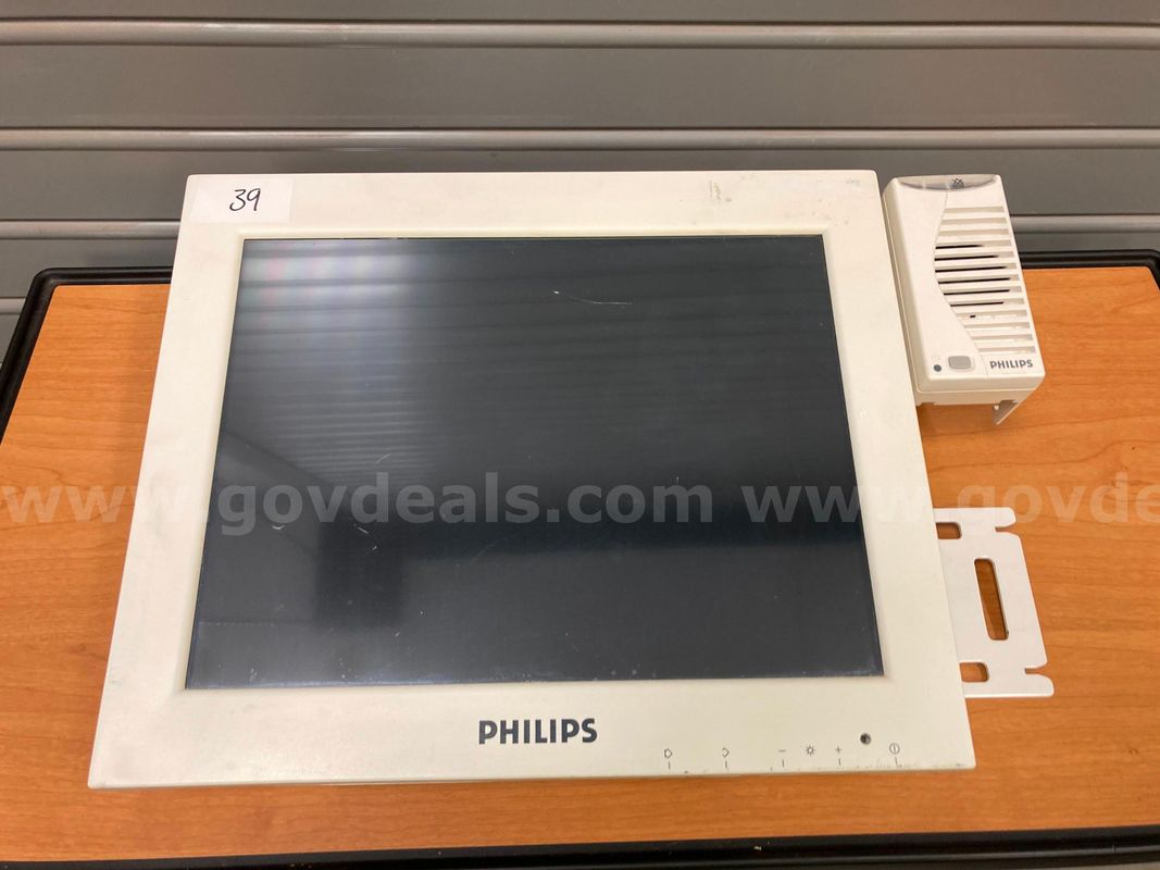 Philips M8031B Patient Monitor with M8025-60003 IF Remote patient monitor
