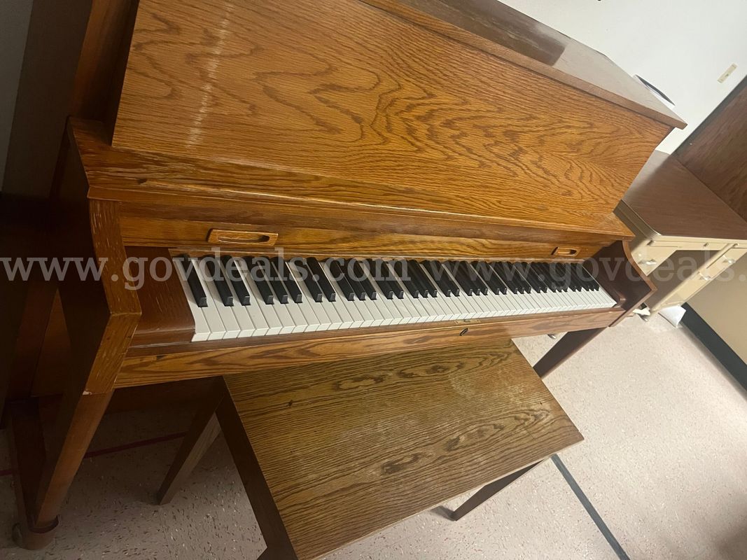 Baldwin Upright Piano