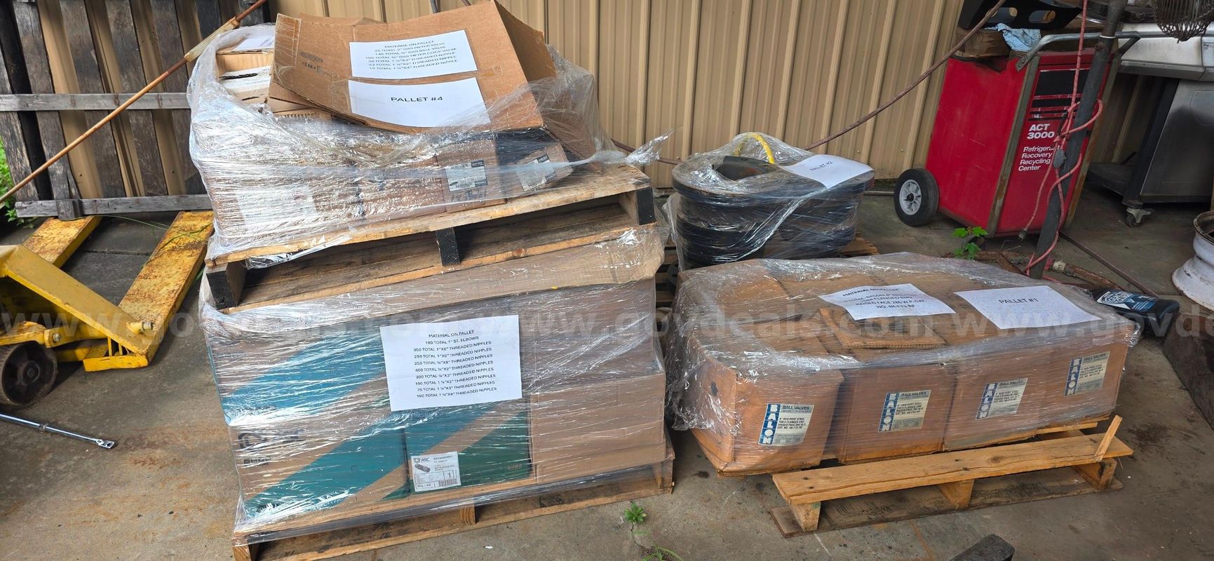 Pipe fittings and valves