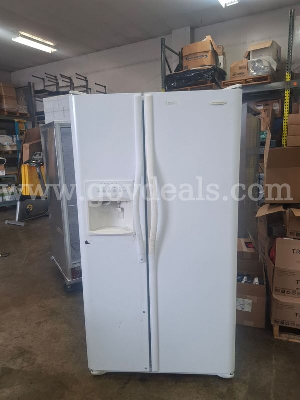 Frigidaire Refigerator