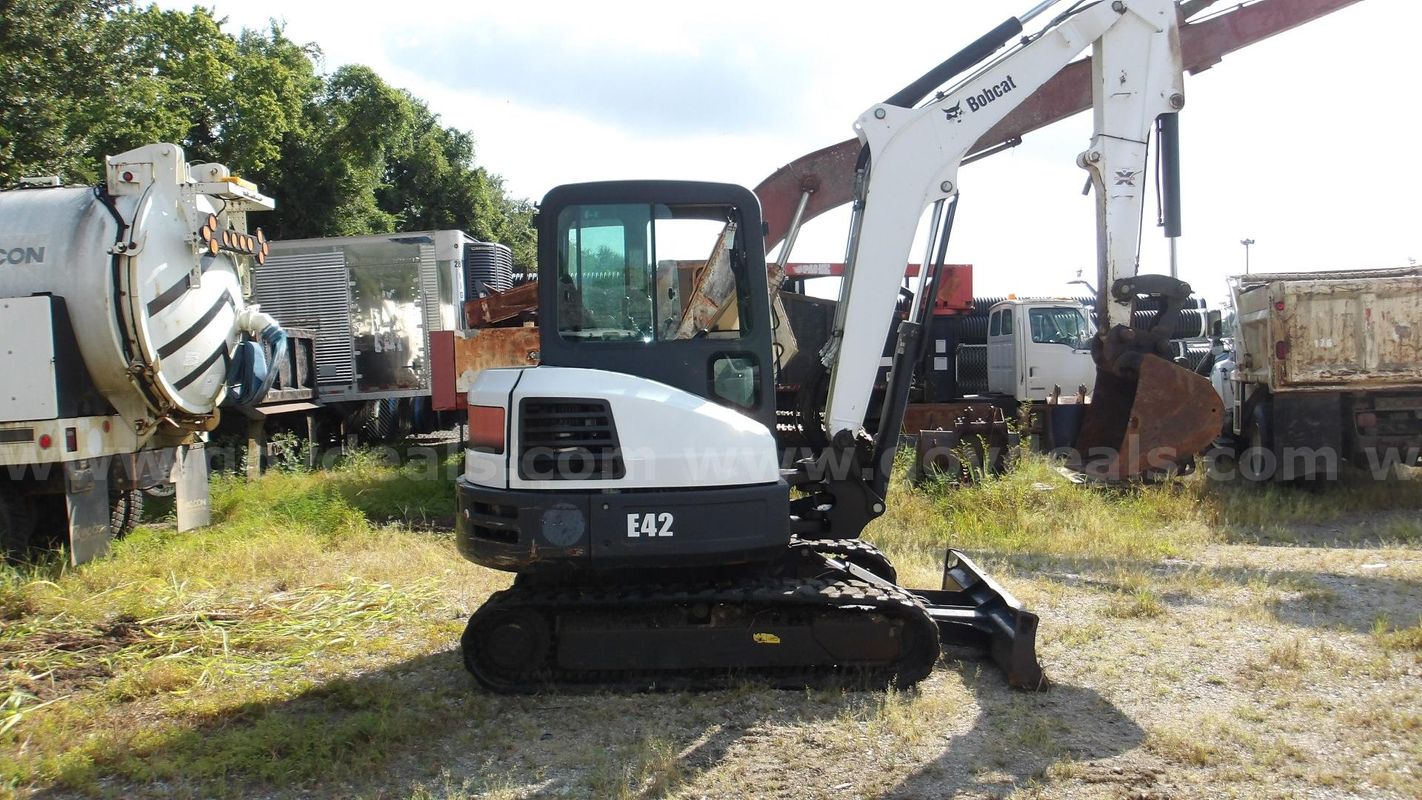 2018 BOBCAT E42 T4 EXCAVATOR