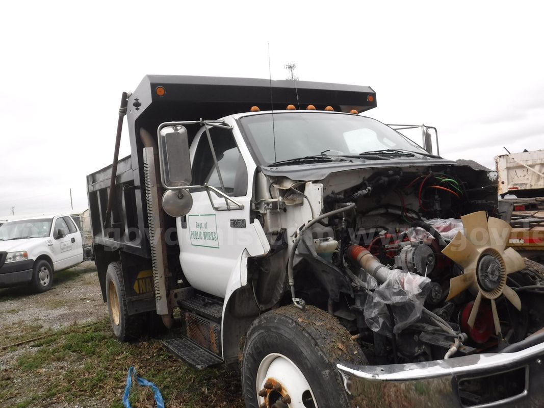 2011 Ford F750 Dump Truck