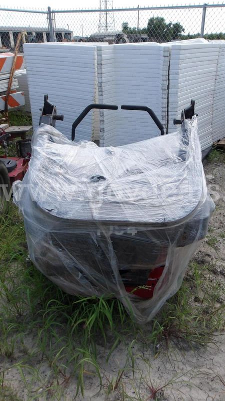 2012 EXMARK XSERIES 60" MOWER