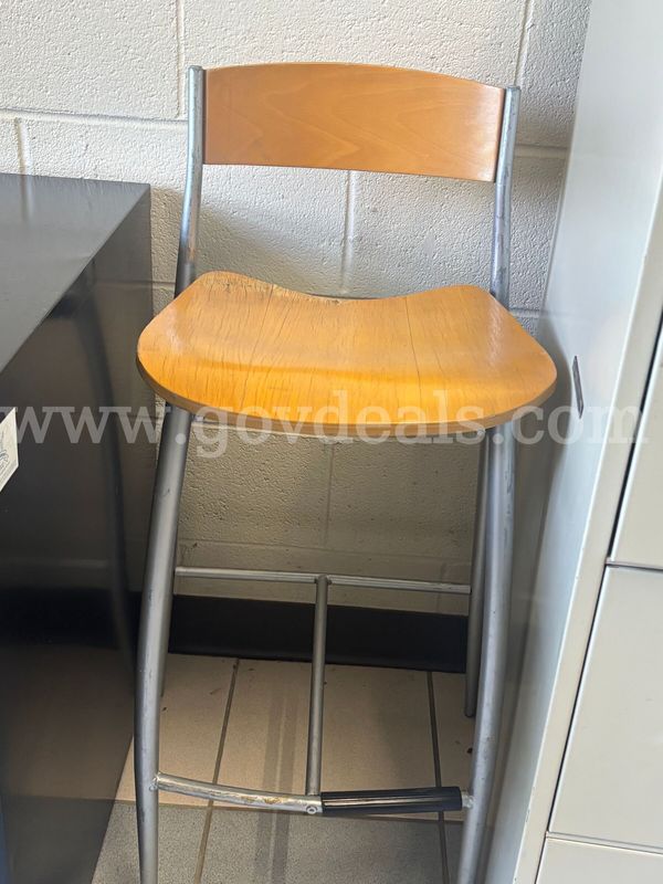 28 Bar Height Chair