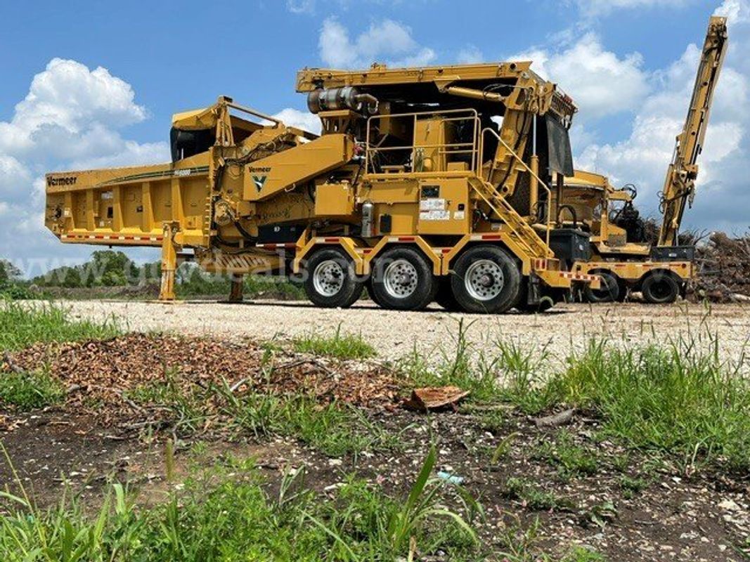 2020 Vermeer HG6000 Horizontal Grinder -LOW HOURS