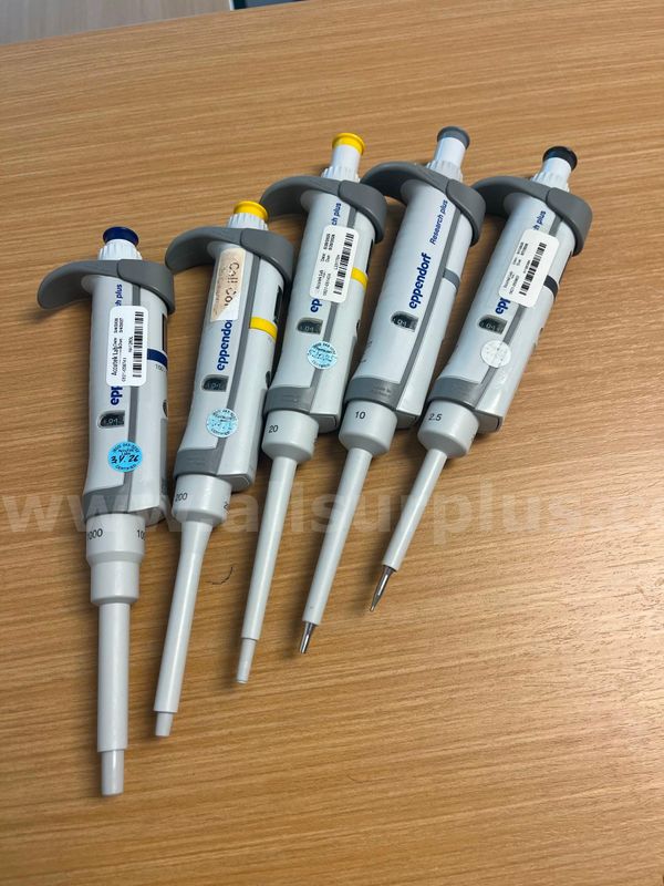 Eppendorf Research Plus Pipettes, set of 5.
