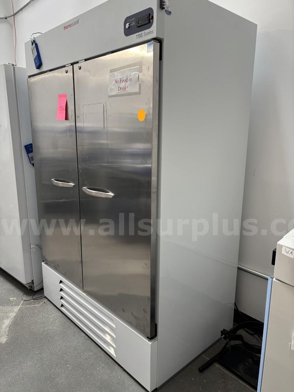 Thermo Scientific TSG GP Refrigerator, 49 Cu.Ft, Solid doors