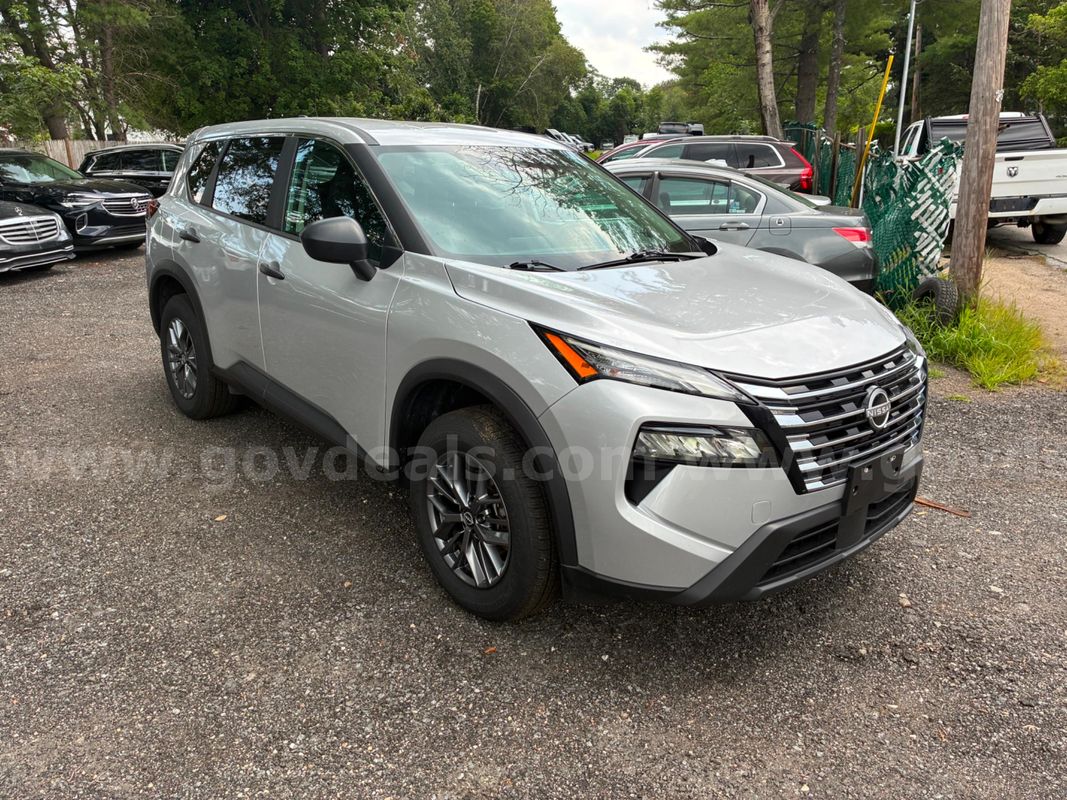 2025 Nissan Rogue S AWD