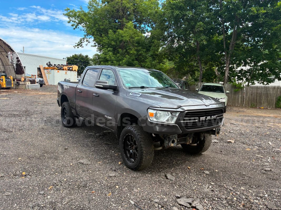 2020 RAM 1500 Big Horn Crew Cab LWB 4WD