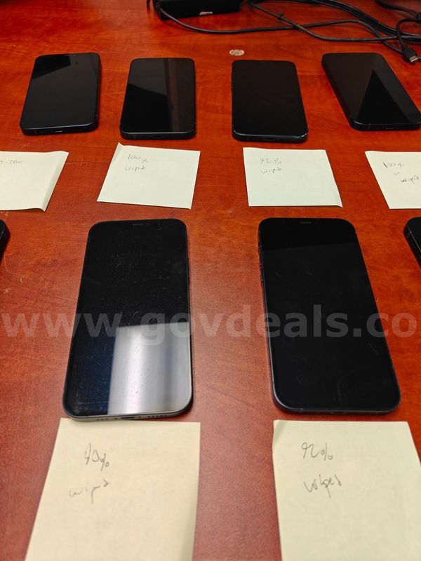 Lot of 10 iPhone 12 64GB Black