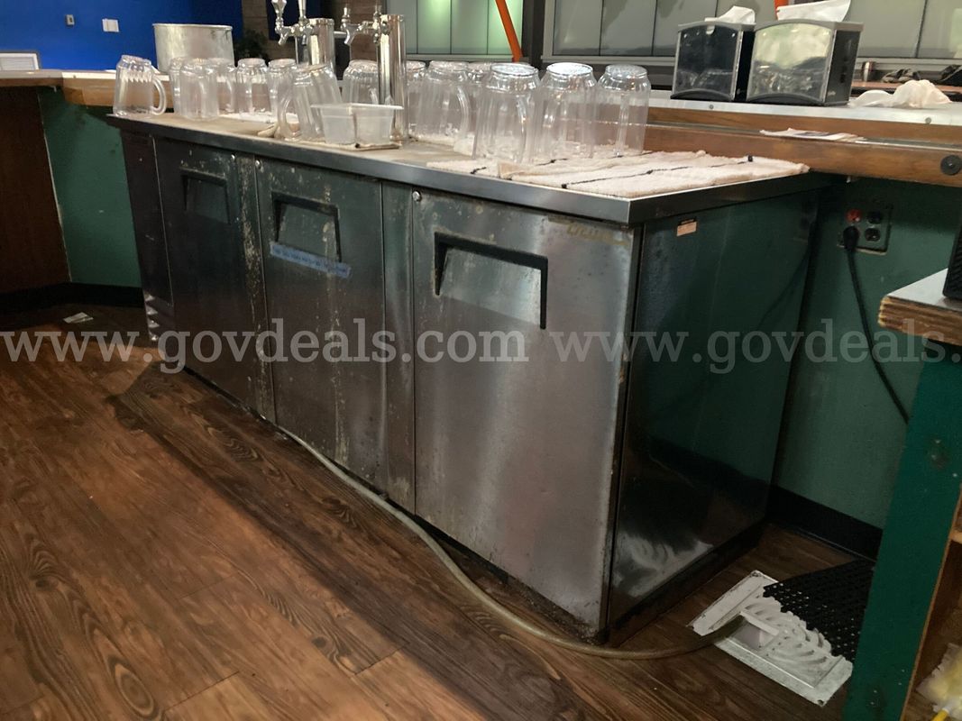 True TDD-4-S 90 Inch Stainless Steel Draft Beer Cooler
