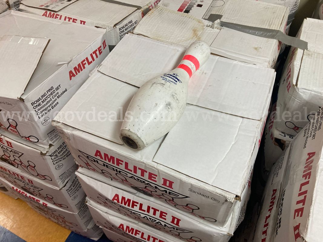 Lot of 1,350 Bowling Pins