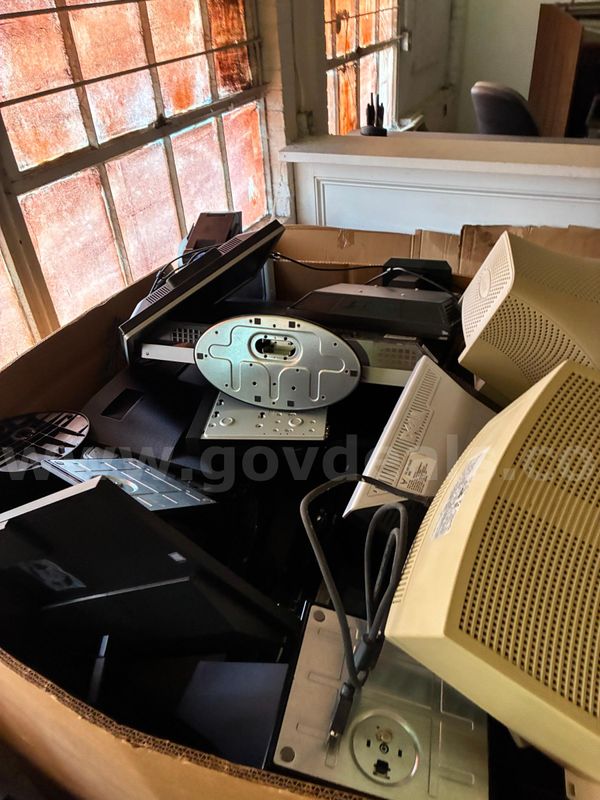 Miscellaneous Box of Monitors