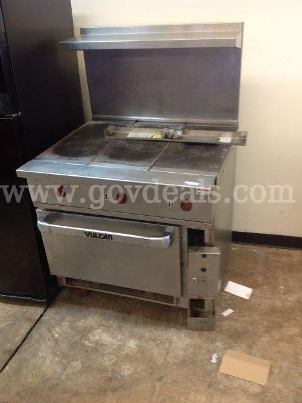 Vulcan Mdl EV36S-Y23N Electric Griddle with oven