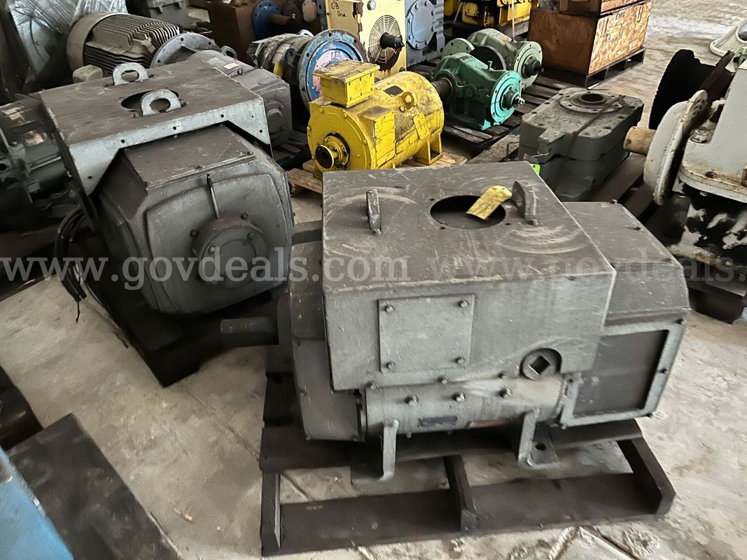 One lot of 2 heavy-duty industrial electric motors