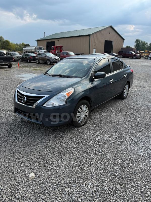 2015 Nissan Versa
